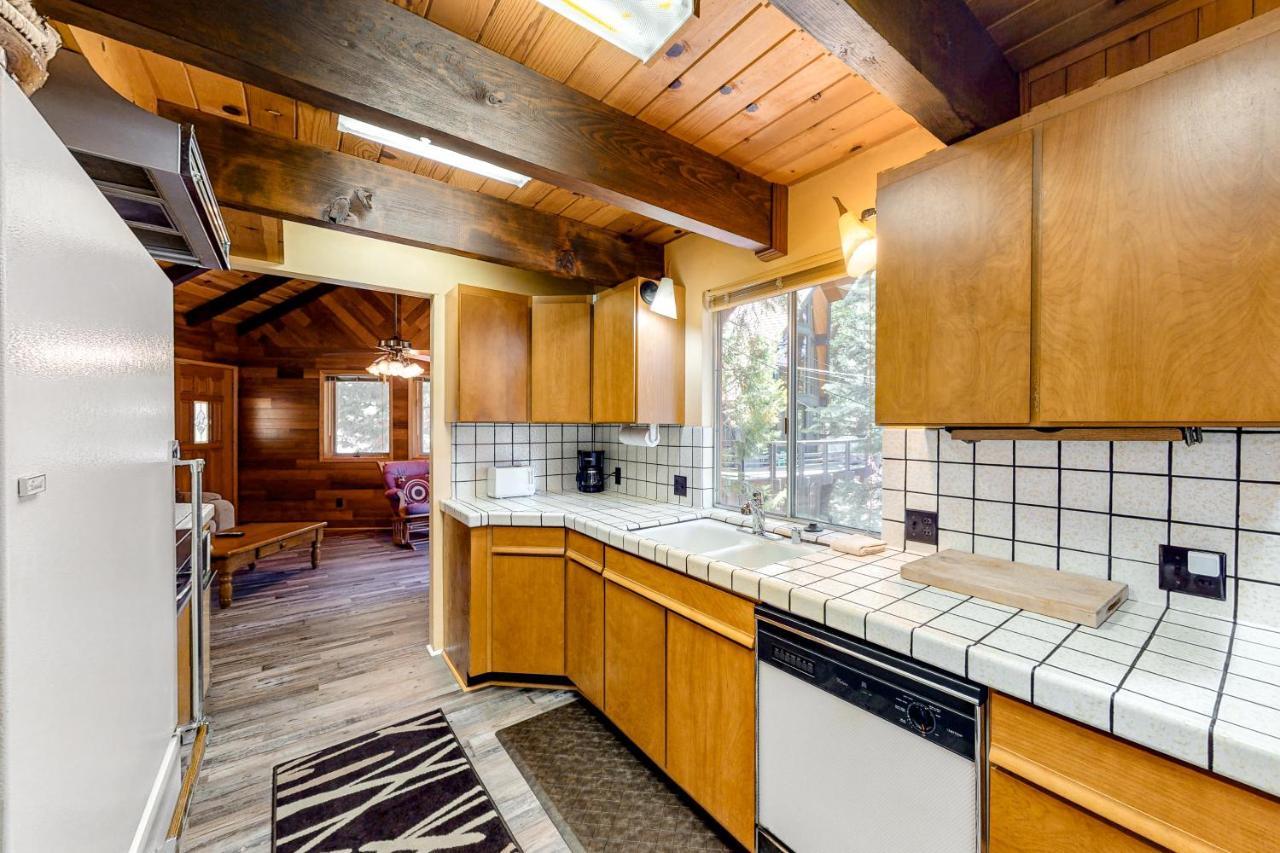 Retro Cabin Lake Arrowhead Esterno foto